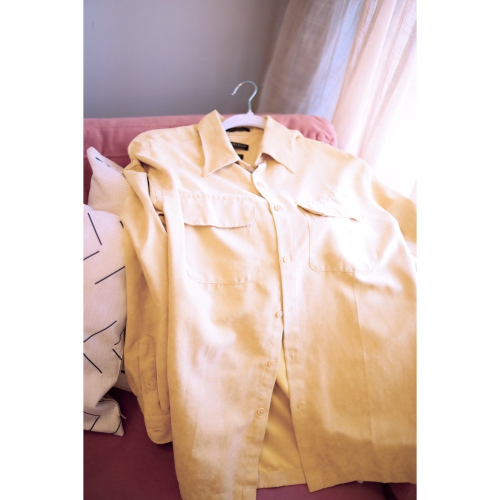 Men’s Yellow Button Down Van Heusen